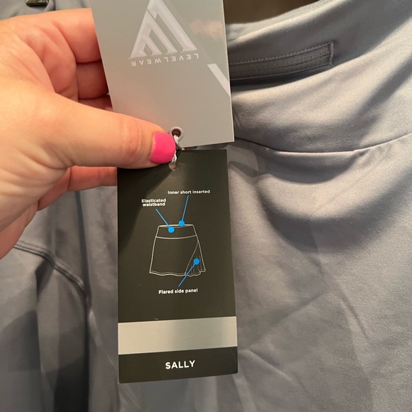 Levelwear Gray Golf Skort - Picture 4 of 4